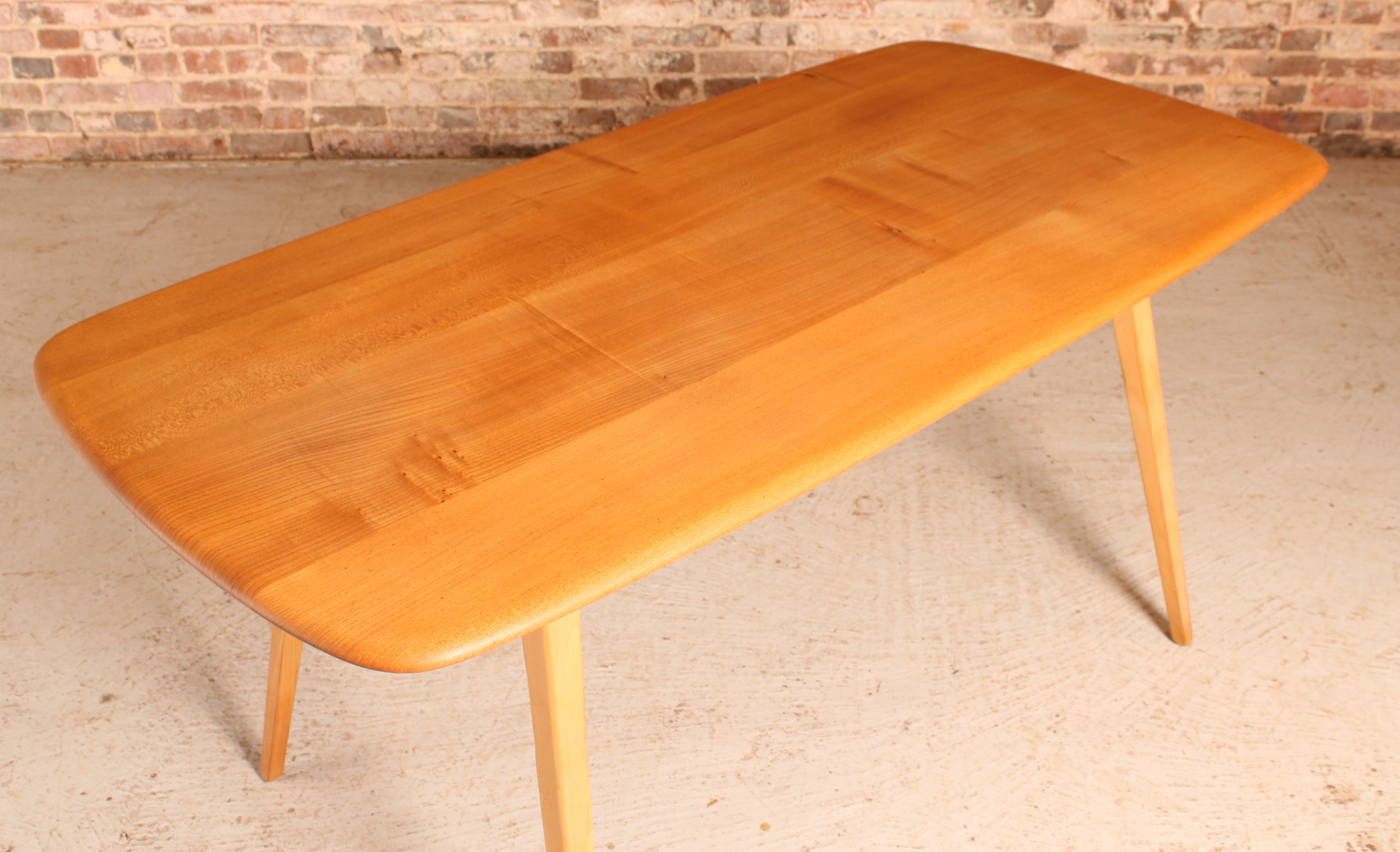 Mid Century Ercol Model 382 Plank dining table, circa 1960s