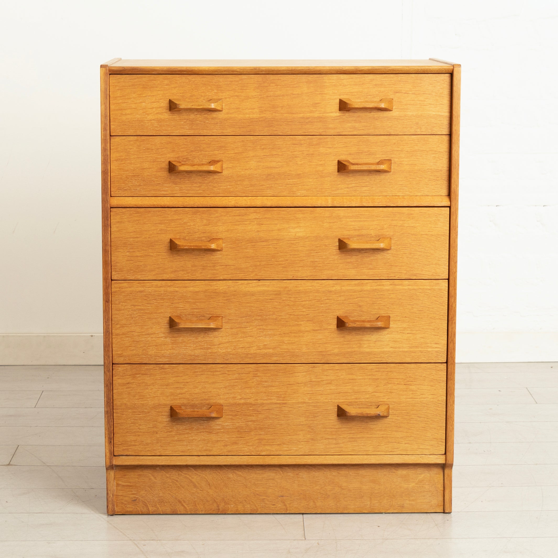 Midcentury Brandon Range Chest of Drawers in Oak by G-Plan c.1965