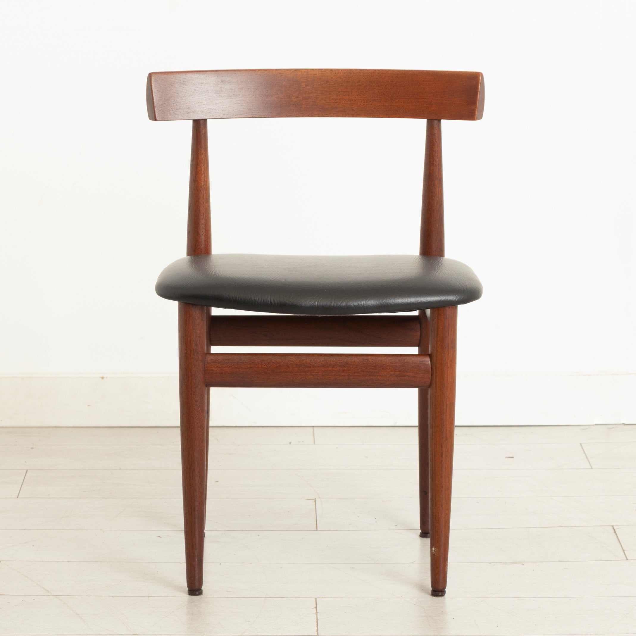 Midcentury Danish Extending Teak Dining Table & Four Chairs by Hans Olsen for Frem Rojle c.1965