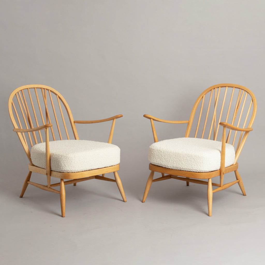 Model 204 Lounge Suite, Sofa & Two Armchairs, in Beech by Ercol c.1965, Newly Reupholstered in Bouclé